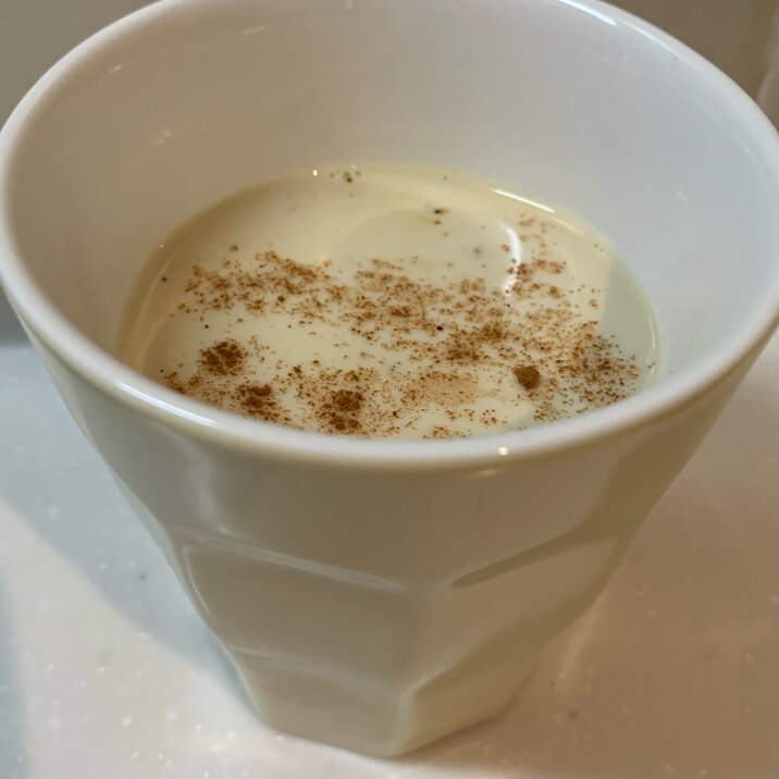 豆乳と牛乳で　　コーヒー味のたんぱく質ドリンク